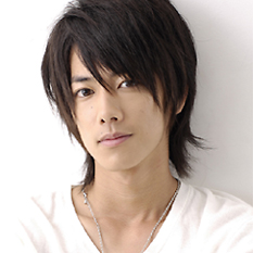 村川絵梨の彼氏と噂される佐藤健とは?